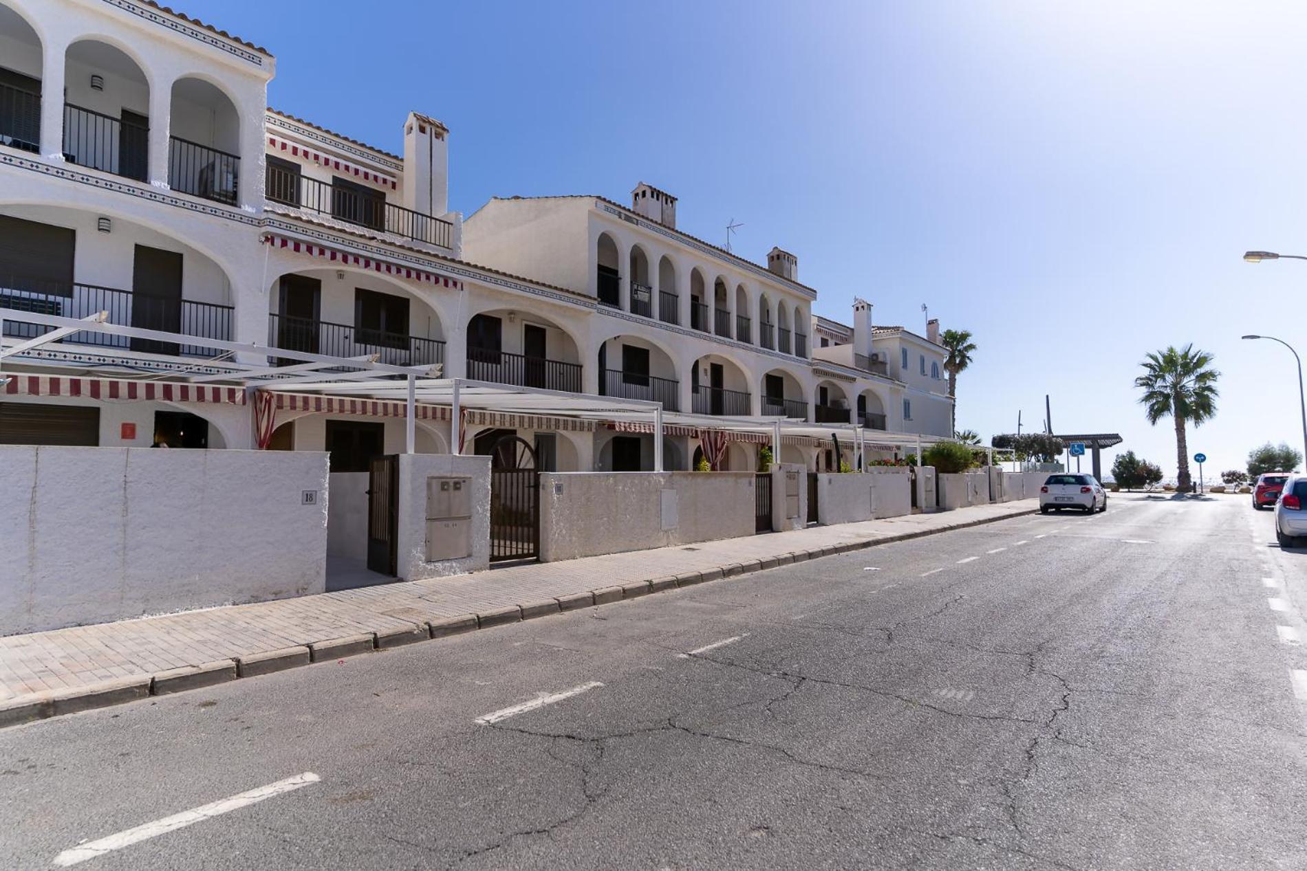 Rentafive Gran Casa Reformada Terraza Villa Santa Pola Exterior photo